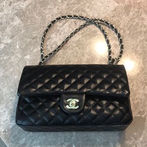 Chanel purse